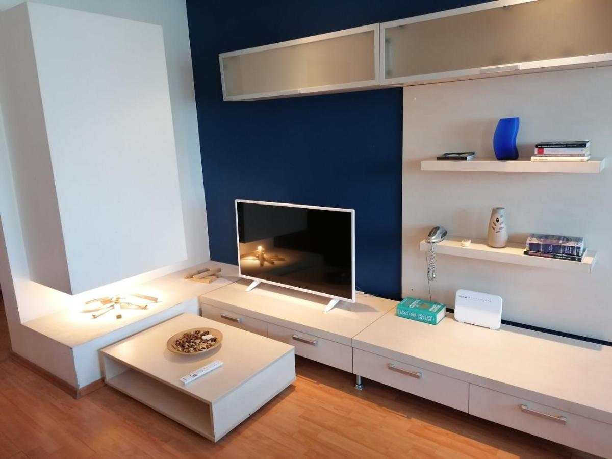 Wenie Apartment By EasyBucareste Exterior foto